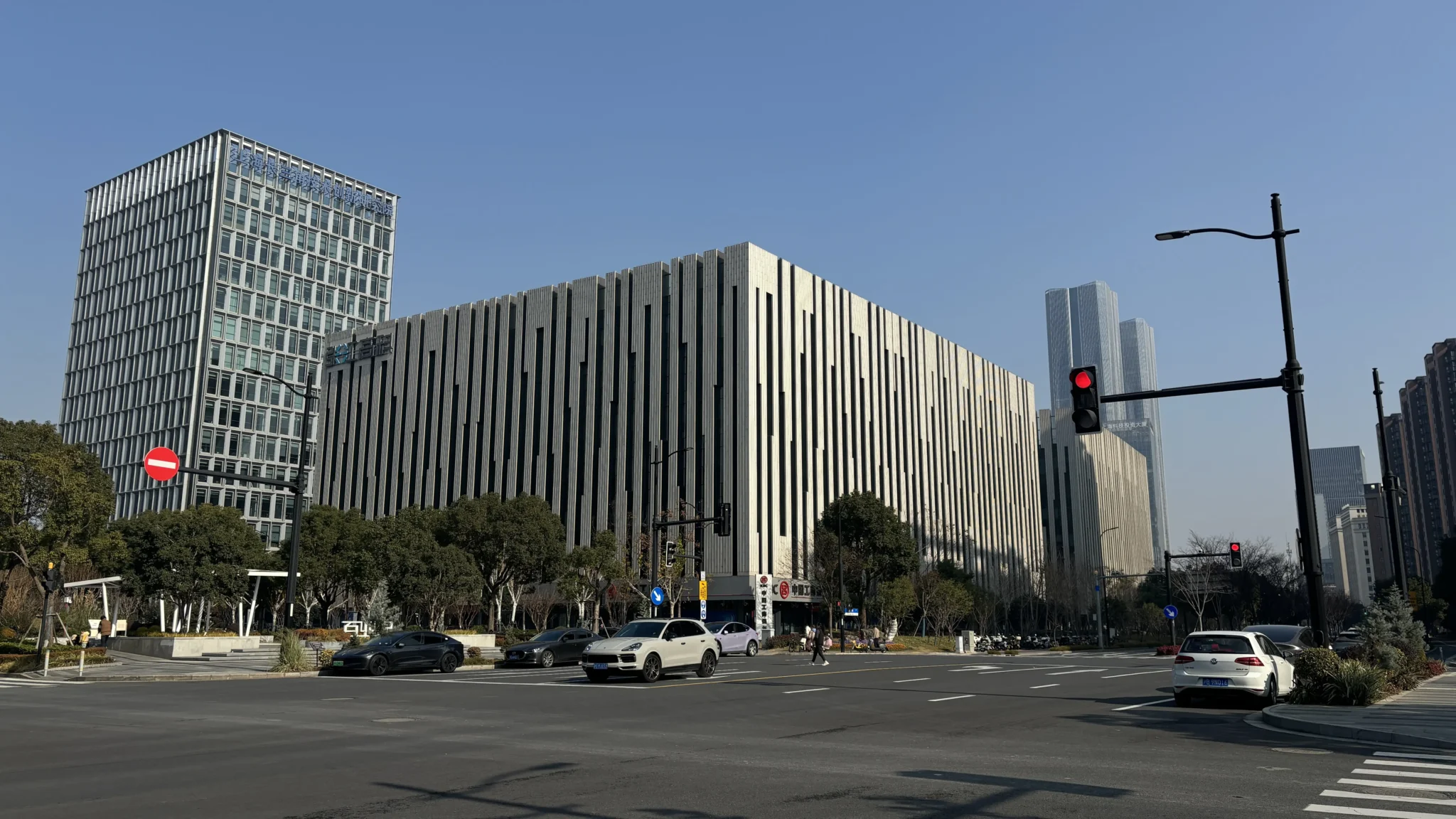 Picture of the outside of the cedrat technologies Shanghai office